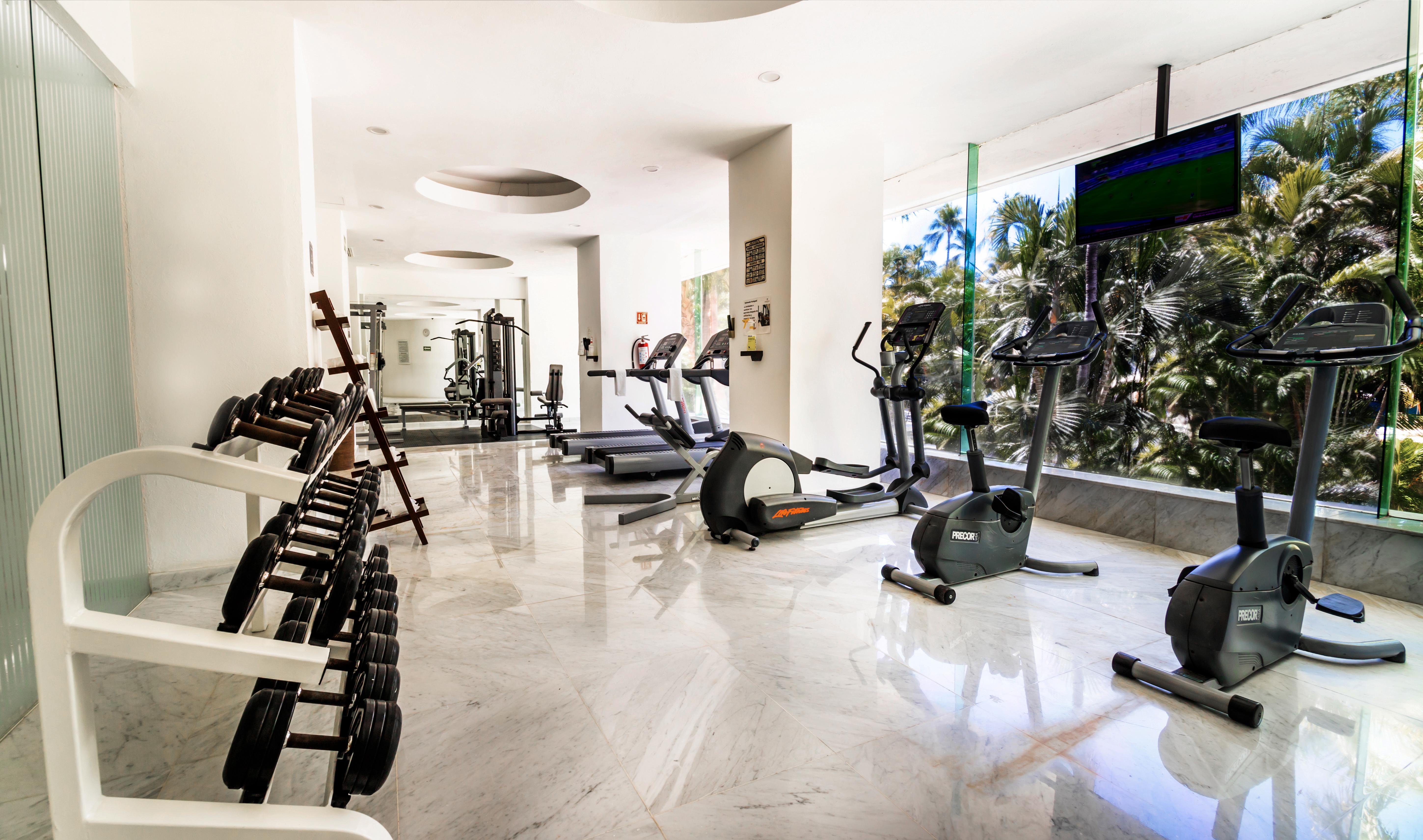 เอมโปริโอ อกาปุลโก Hotel อากาปุลโก ภายนอก รูปภาพ The gym at the hotel
