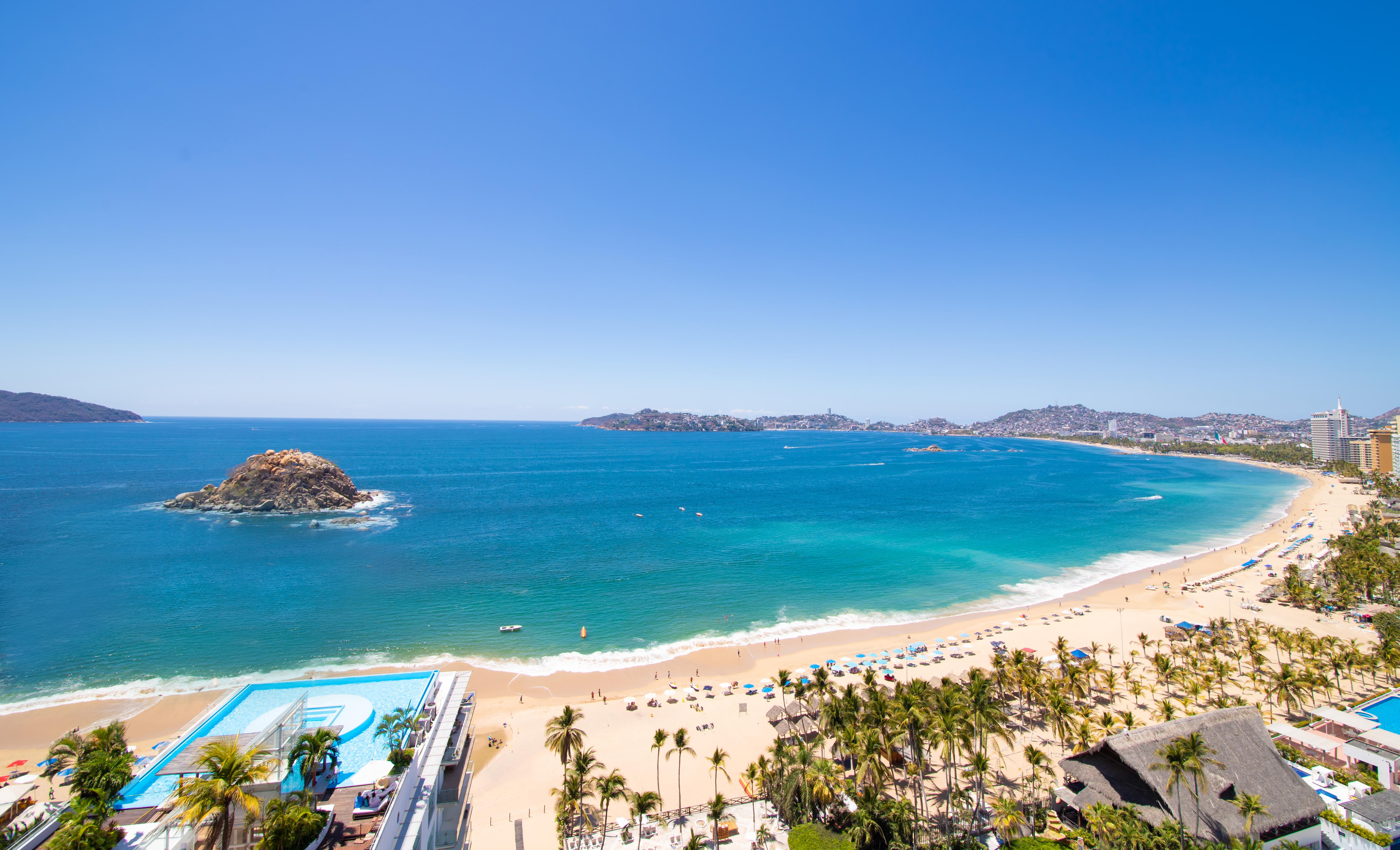 เอมโปริโอ อกาปุลโก Hotel อากาปุลโก ภายนอก รูปภาพ View of Nuevo Vallarta