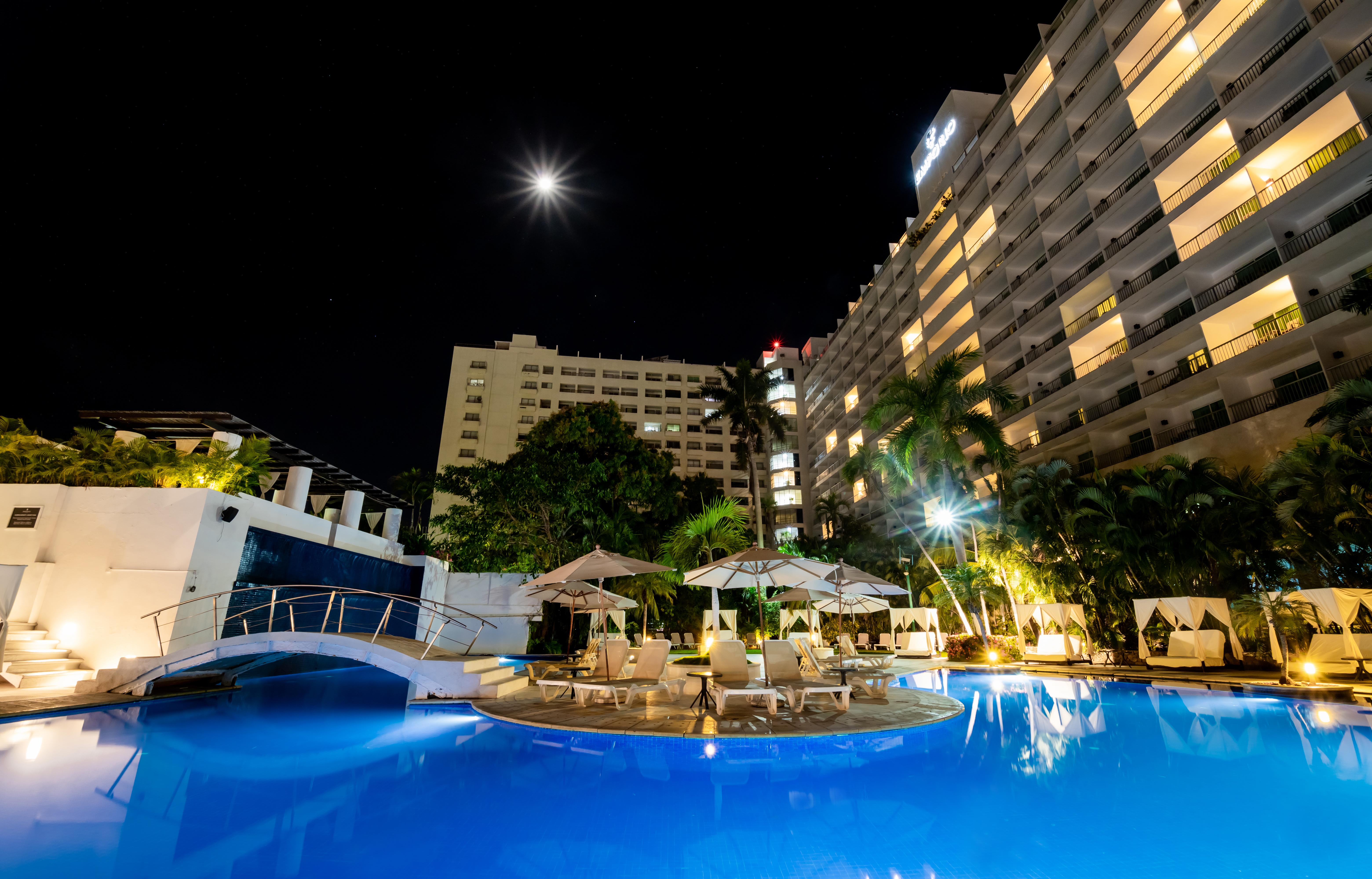 เอมโปริโอ อกาปุลโก Hotel อากาปุลโก ภายนอก รูปภาพ